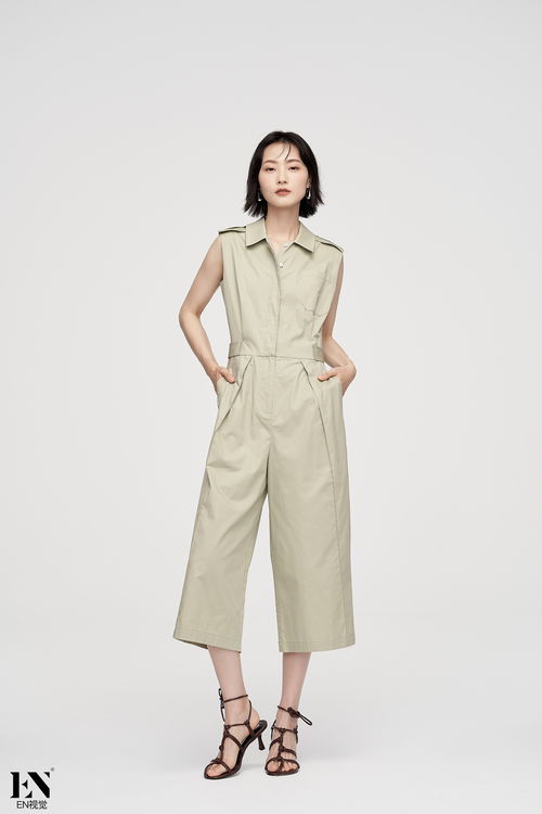 女装拍摄的艺术 如何通过镜头展现服装的魅力与风格