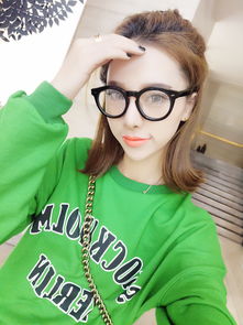 Alice Wang 2016新款韩版休闲宽松圆领蝙蝠袖印花字母套头卫衣 简约时尚新风尚